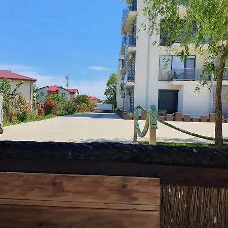 Apartament La Ponton Mamaia Nord Apartament Năvodari